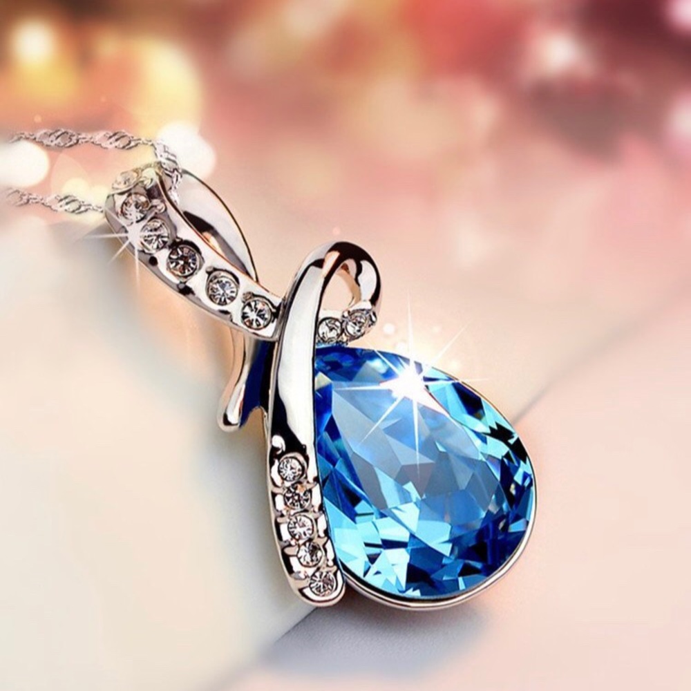silver plated pendant necklace